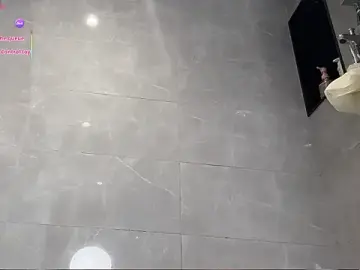 AYW-21のStripchatでライブセックス映像