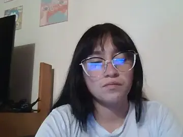 Arielle_lovのStripchatでヌードカメラ