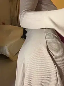 IN_ha1のStripchatでライブセックス映像