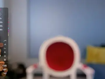 SharaSauerのStripchatでライブチャット