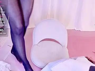 AbiutmmのStripchatで無料ポルノカメラ