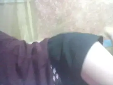 Love_FilipinaPalanggaのStripchatでヌードカメラ