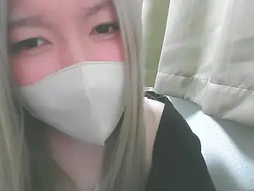 Remi_officialのStripchatでプライベートチャット