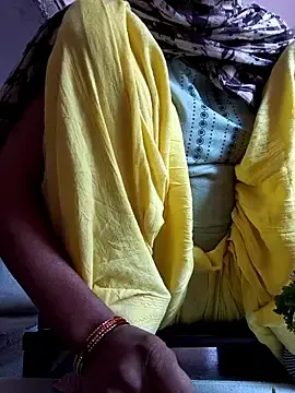 Indian-couple2025のStripchatで無料ポルノカメラ