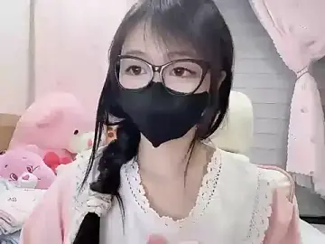 Yuyu-baobeiのStripchatでライブセックス映像