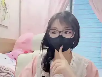 Yuyu-baobeiのStripchatでアダルトビデオチャット