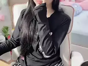 Yuyu-baobeiのStripchatでライブポルノ配信