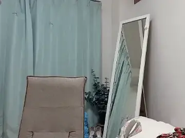 Ruru-chのStripchatでプライベートチャット