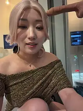 winter11のStripchatでライブセックス映像