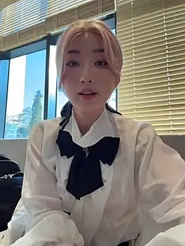 winter11のStripchatでアダルトビデオチャット