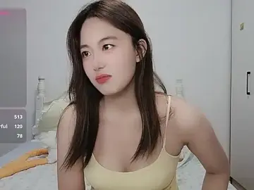 Luna_868のStripchatで人気のアダルト配信