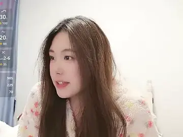 Luna_868のStripchatでセックスチャット