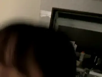 ONI-Ikase-kunのStripchatで人気のアダルト配信