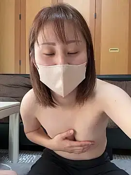 noa_00121のStripchatでライブセックス映像