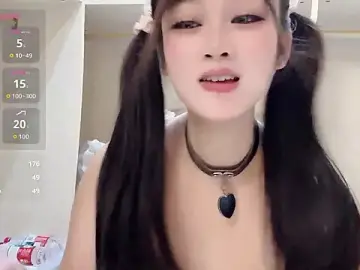 yueyue2003のStripchatでライブポルノ配信