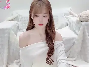 YuuuuulyのStripchatで最高のライブ配信