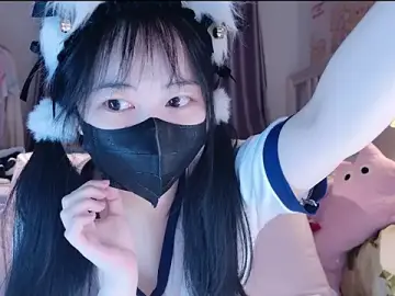 love-uiuiのStripchatでセックスチャット