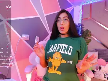 shanon-のStripchatでセックスカメラ