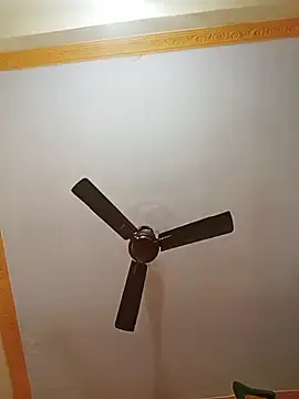 NishaNayakTeluguのStripchatでライブチャット