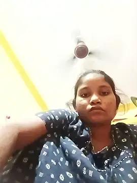 NishaNayakTeluguのStripchatでヌードカメラ