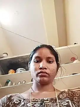 NishaNayakTeluguのStripchatで今すぐ視聴可能なセックスカム