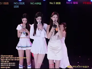 RV-525のStripchatで最高のライブ配信