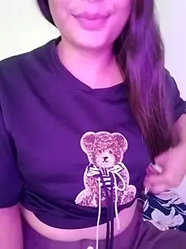 Nishu_couple99のStripchatでヌードカメラ