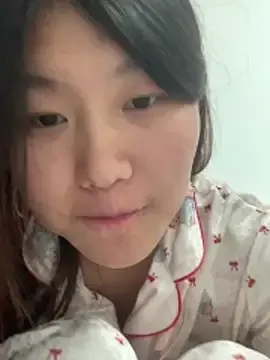 mmmooo808のStripchatで高画質ウェブカメラ