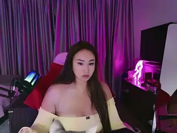 JustAngel77のStripchatで人気のアダルト配信