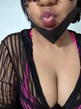 Sally_Anne_JayasingheのStripchatで無料ライブポルノ
