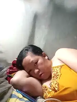 riso-00のStripchatでアダルトカメラ配信