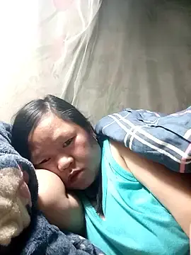 riso-00のStripchatでライブポルノ配信