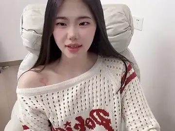 suki-1のStripchatでアダルトビデオチャット