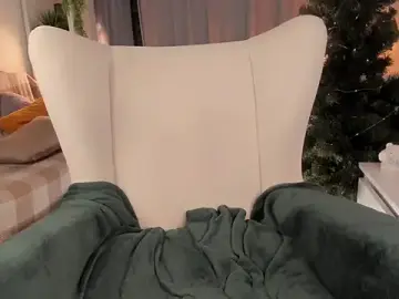 MistieGurwitzのStripchatでライブセックス映像