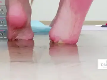 Vicki-66のStripchatで無料ポルノカメラ