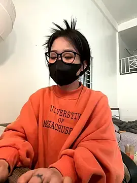 Livender_2xのStripchatでアダルトカメラ配信