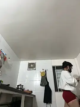 Vn___CUAのStripchatでセックスチャット