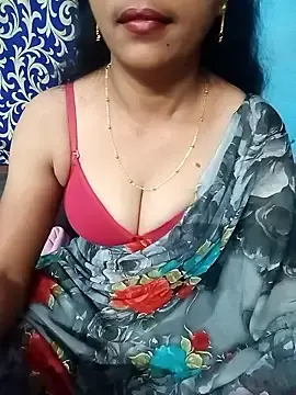 dhina79のStripchatでセックスカメラ