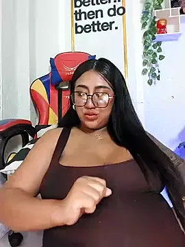 XXX_harnaのStripchatでプライベートチャット