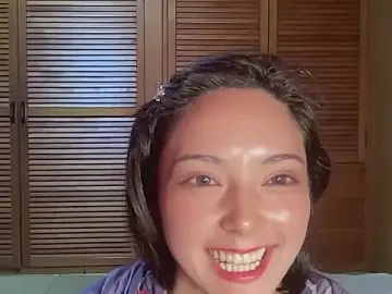 ena8888のStripchatでライブポルノ配信