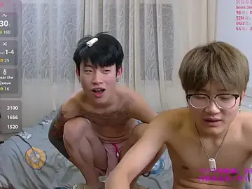 KK-cuteboyのStripchatでプライベートチャット