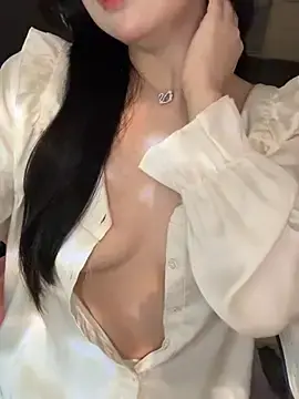 Nana_kute20のStripchatで無料ライブポルノ