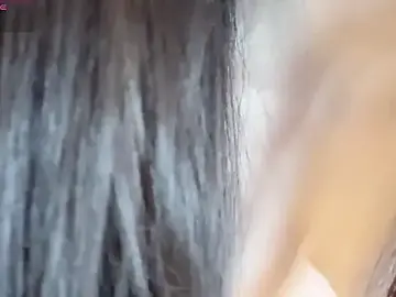 A-xenaのStripchatで無料ポルノカメラ