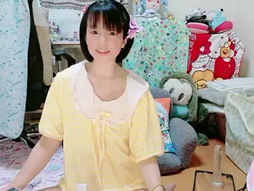 renapiyon8182のStripchatでライブチャット