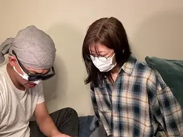 eru2025のStripchatでアダルトカメラ配信