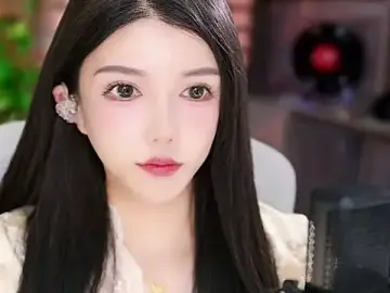 vv-77のStripchatで人気のアダルト配信