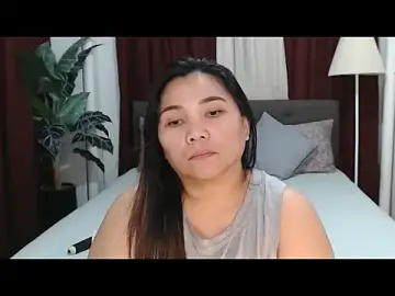 MarielRose143のStripchatでプライベートチャット