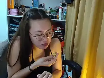 crizzybelのStripchatでヌードカメラ