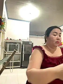 Alinat_のStripchatでアダルトビデオチャット