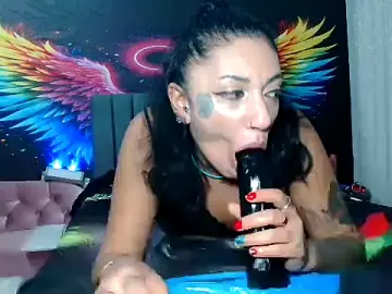 ChocolateDARK_のStripchatで高画質ウェブカメラ